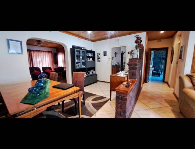 4 BEDROOM HOUSE FOR SALE IN DALPARK
